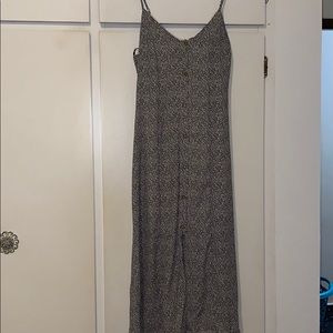 BRAND NEW-Print button down midi dress beautiful